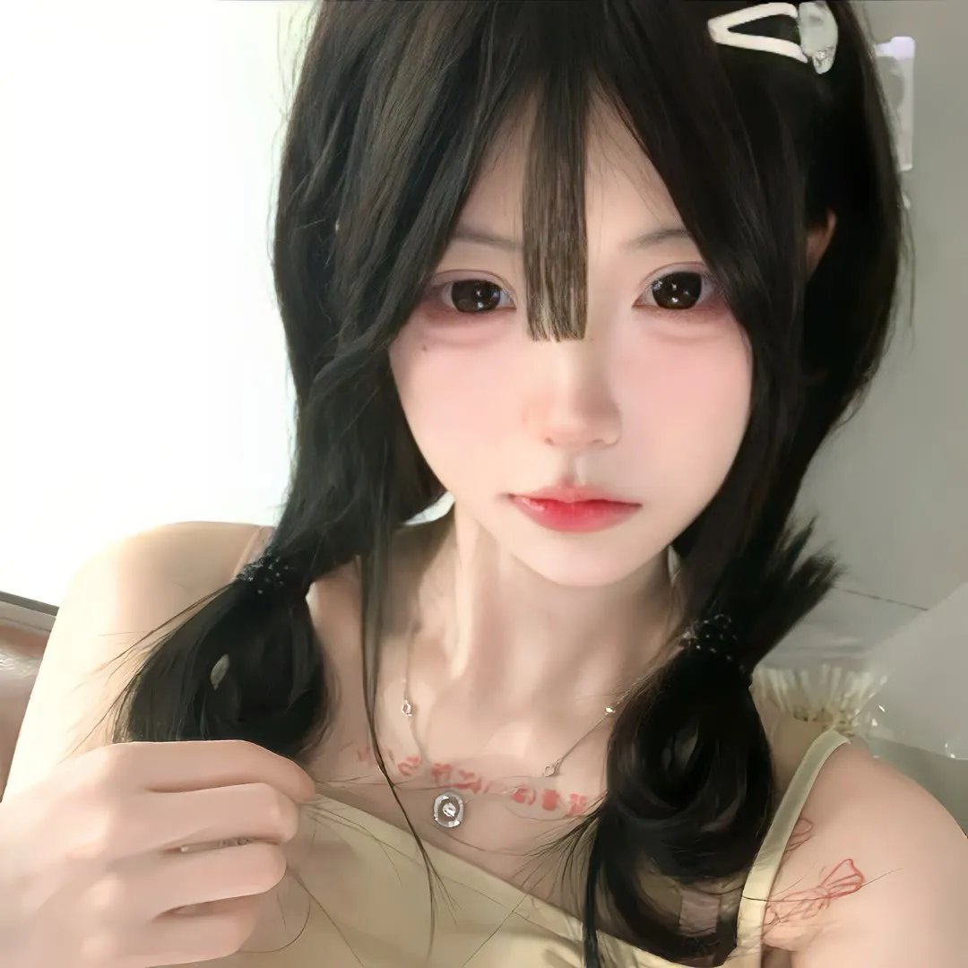 白色：诅咒的旋律